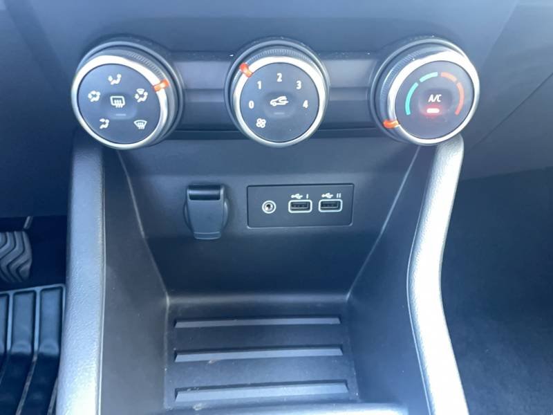 Renault Clio - Photo 21