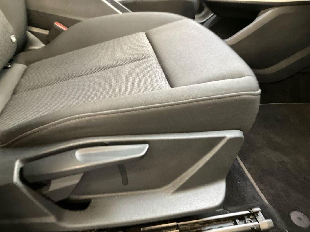 Audi Q4 e-tron - Photo 14