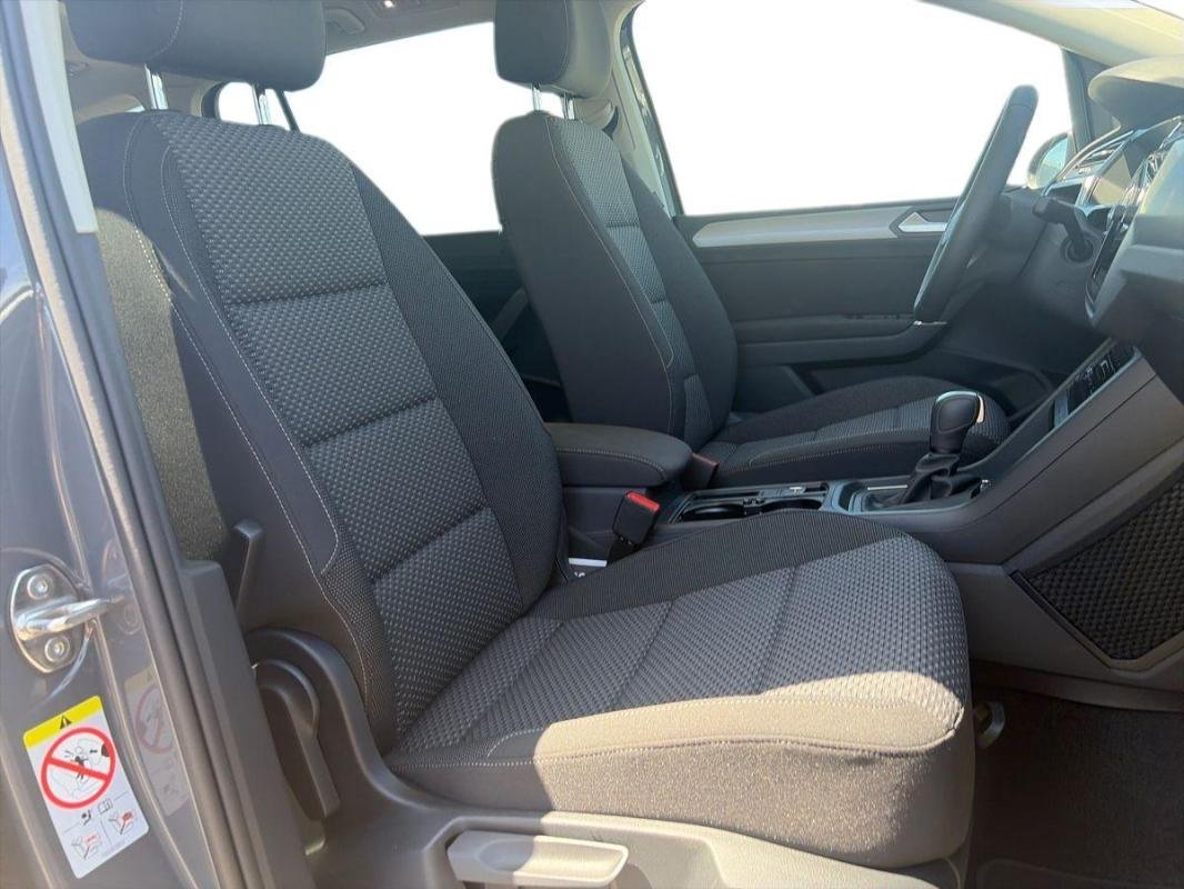 Volkswagen Touran - Photo 13