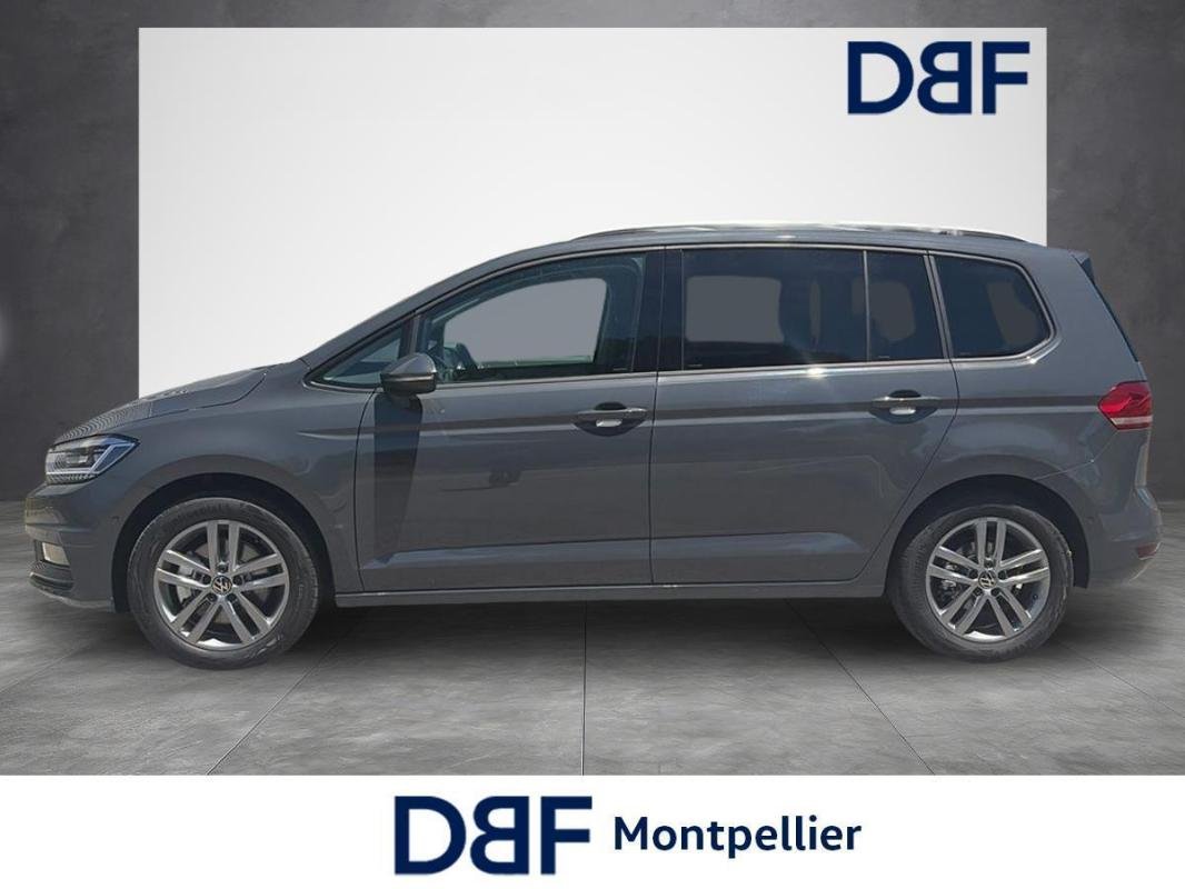 Volkswagen Touran - Photo 2