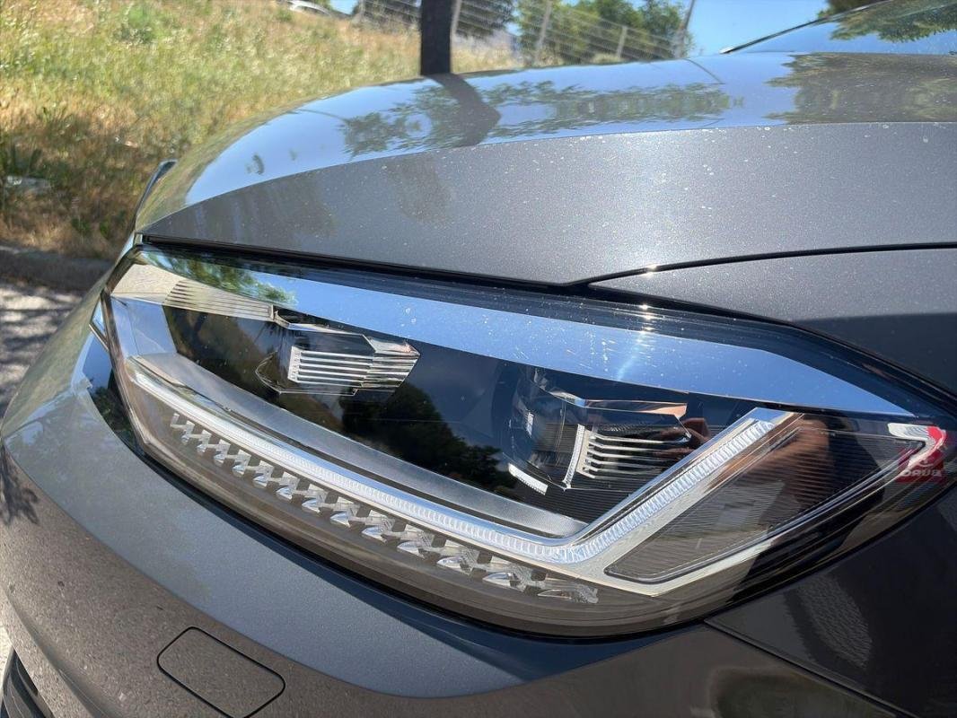 Volkswagen Touran - Photo 26