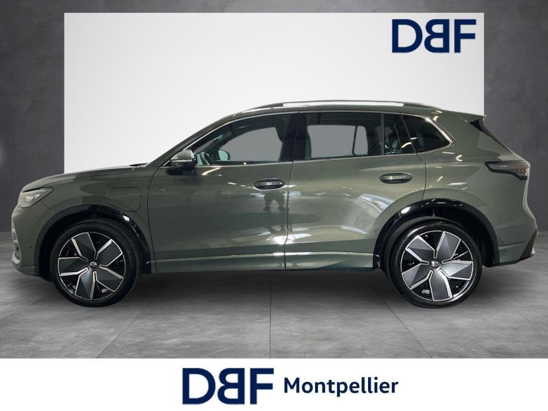 Volkswagen Tiguan - Photo 2
