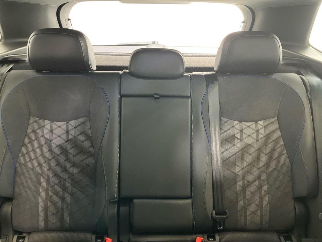 Volkswagen Tiguan - Photo 22