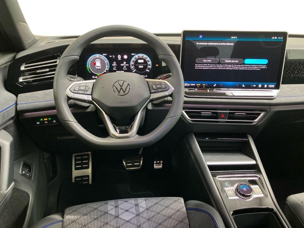Volkswagen Tiguan - Photo 24