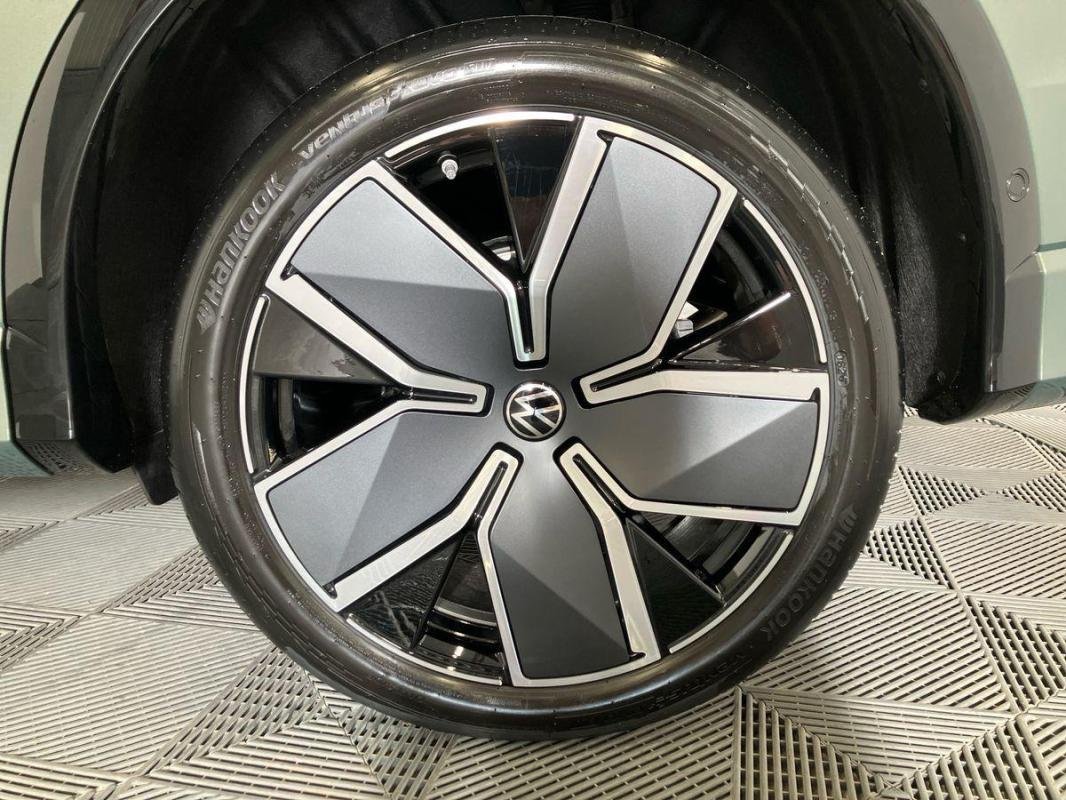 Volkswagen Tiguan - Photo 28