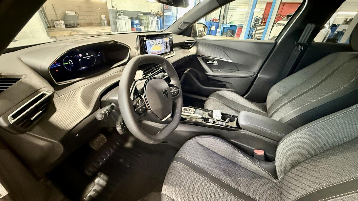 Peugeot 2008 - Photo 10