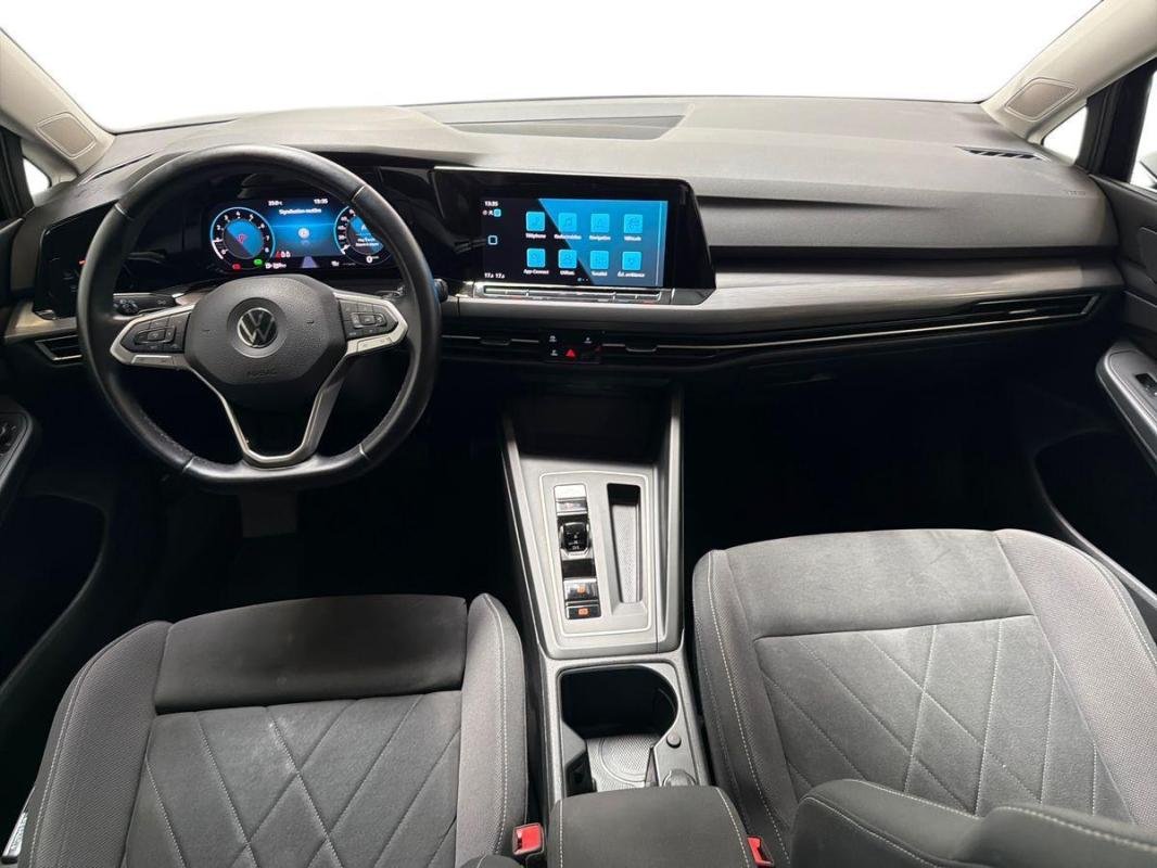 Volkswagen Golf - Photo 8
