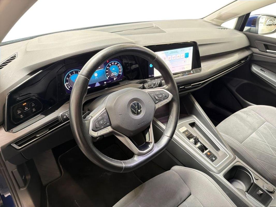 Volkswagen Golf - Photo 9