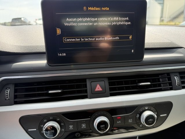 Audi A4 - Photo 13