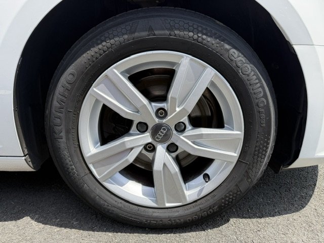 Audi A4 - Photo 18