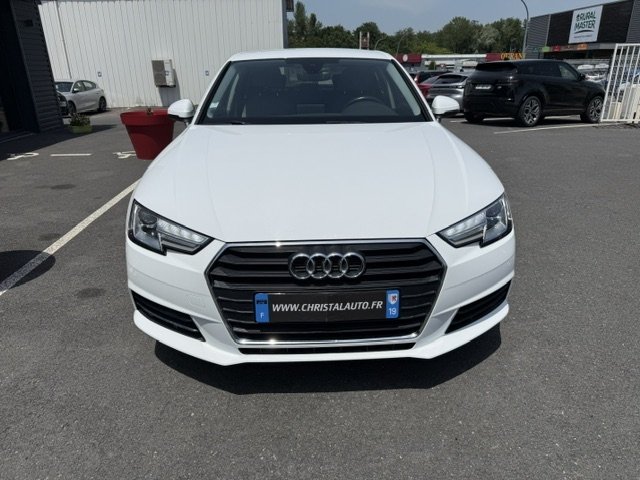 Audi A4 - Photo 2