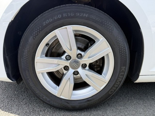 Audi A4 - Photo 21