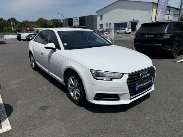 Audi A4 - Photo 3