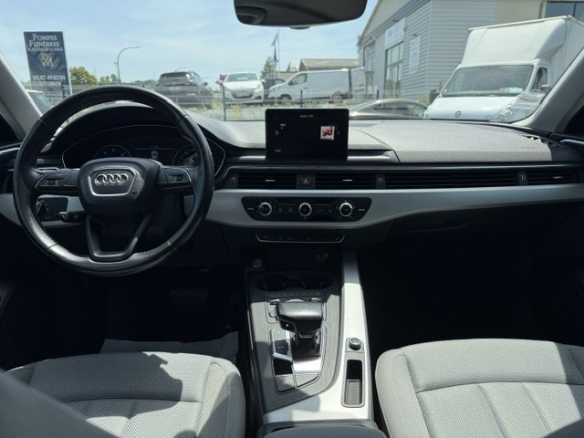 Audi A4 - Photo 8