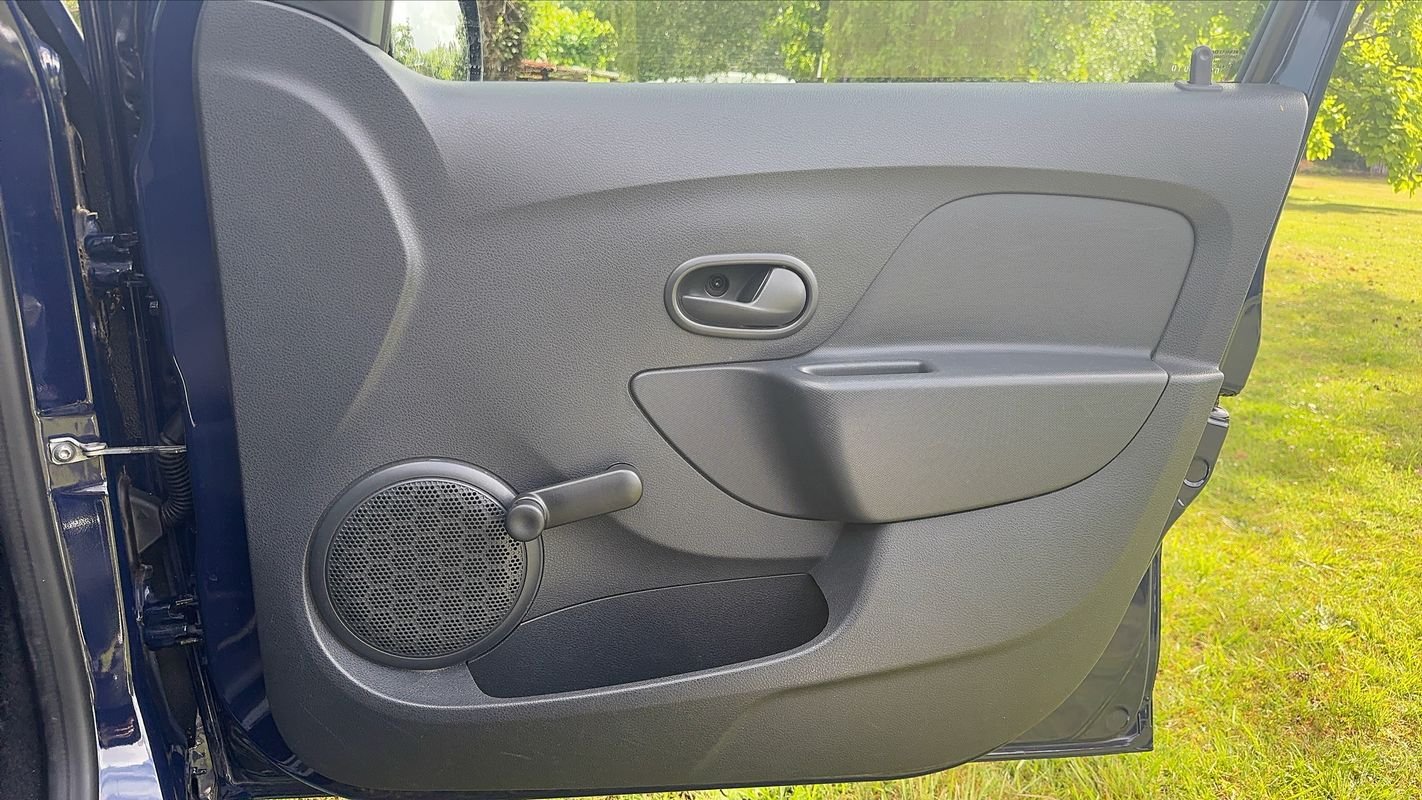 Dacia Sandero - Photo 23