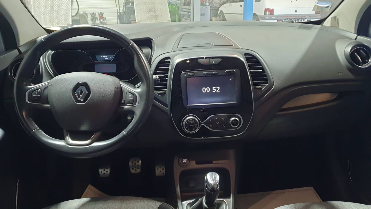 Renault Captur - Photo 11