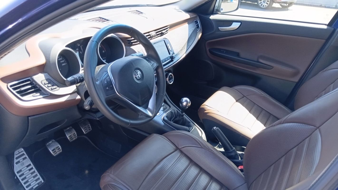 Alfa Romeo Giulietta - Photo 8