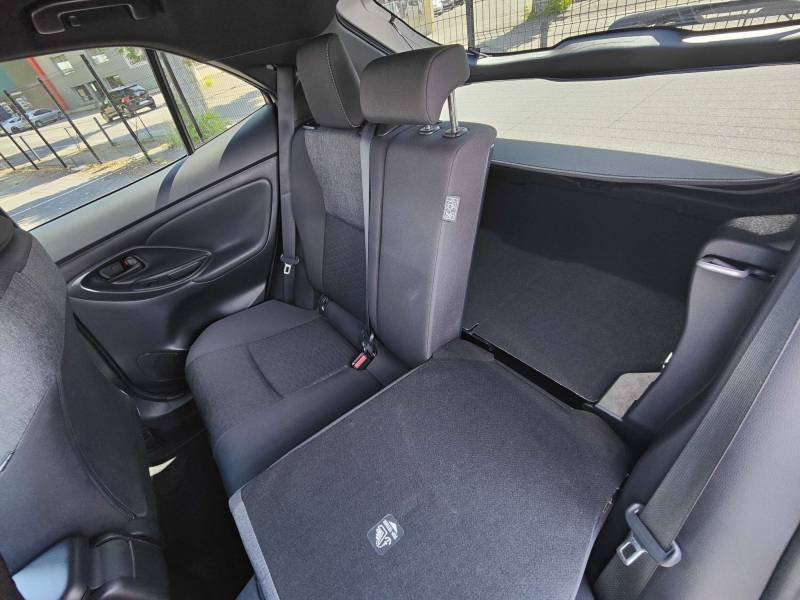 Toyota Yaris - Photo 35