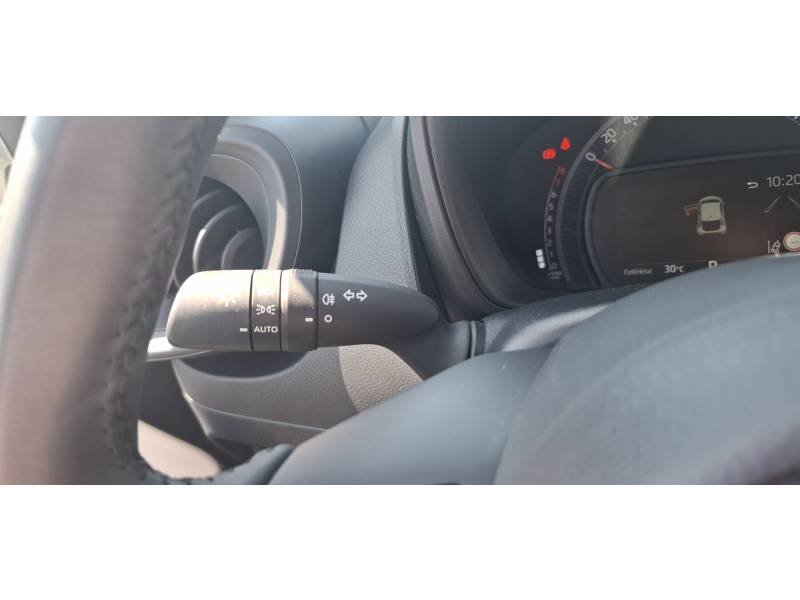 Toyota aygo x - Photo 17
