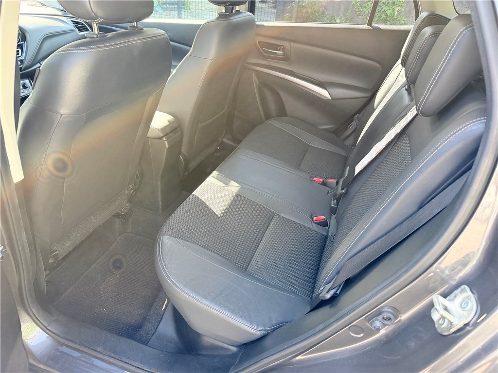 Suzuki s-cross - Photo 12