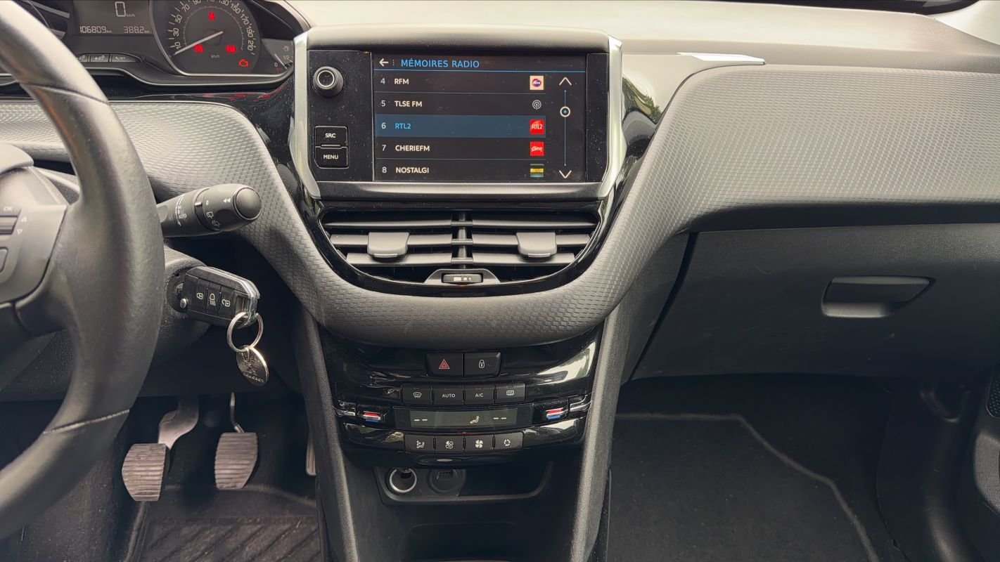 Peugeot 2008 - Photo 13