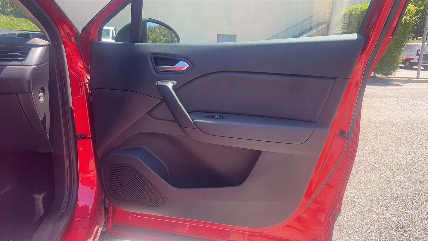 Renault Captur - Photo 22