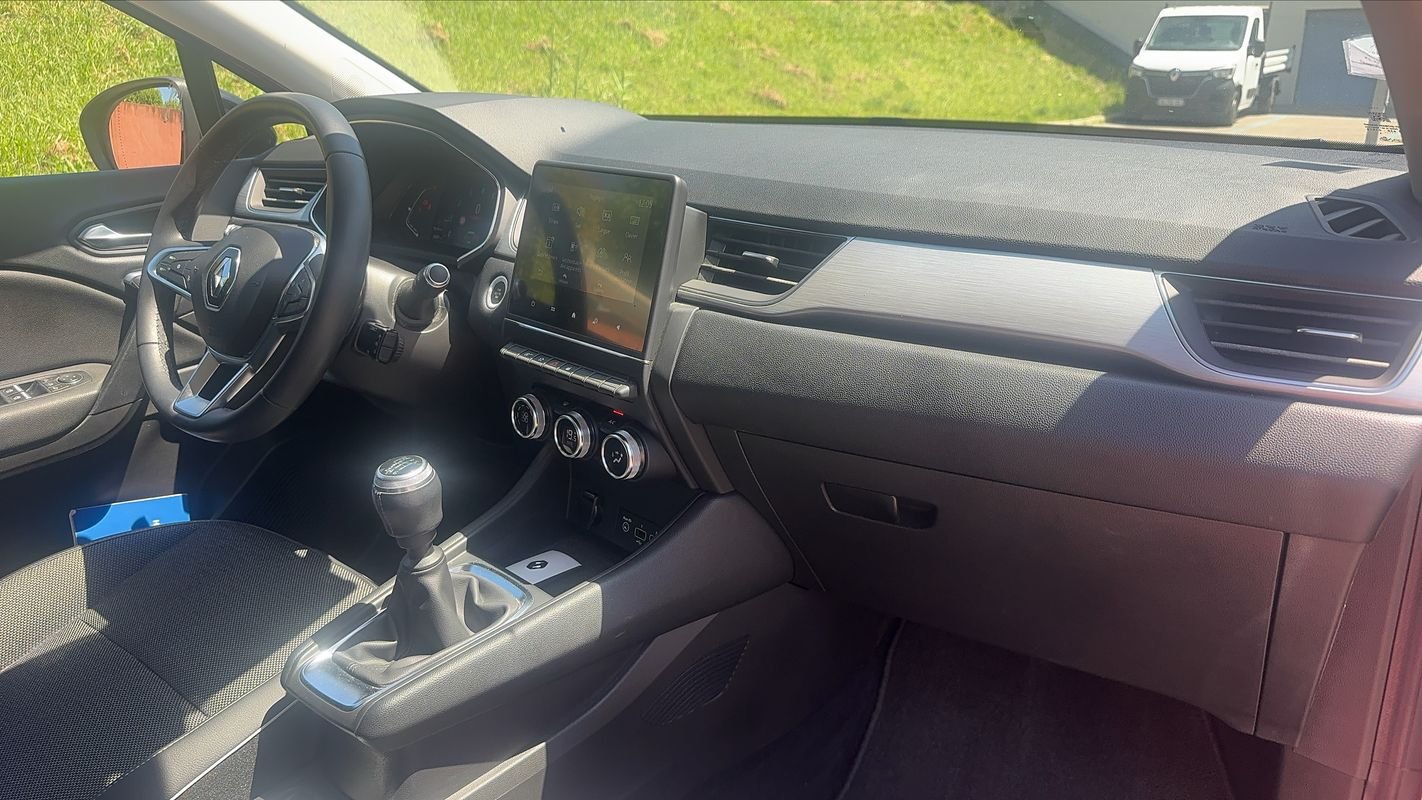 Renault Captur - Photo 10