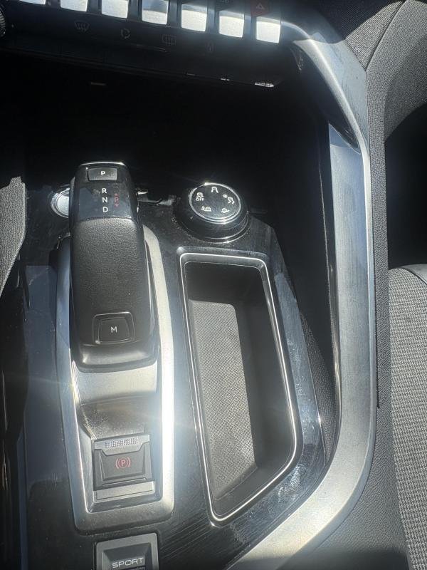 Peugeot 3008 - Photo 12