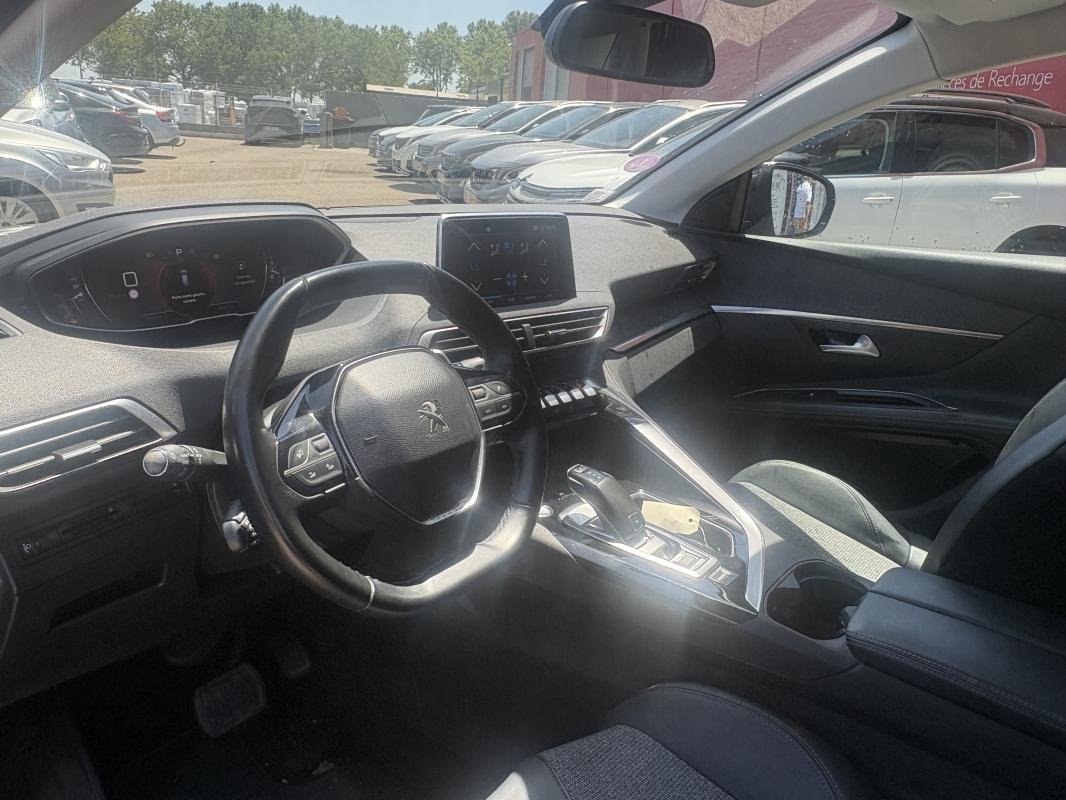 Peugeot 3008 - Photo 9