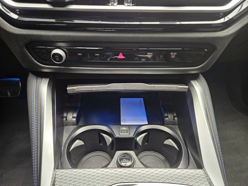BMW i4 - Photo 37