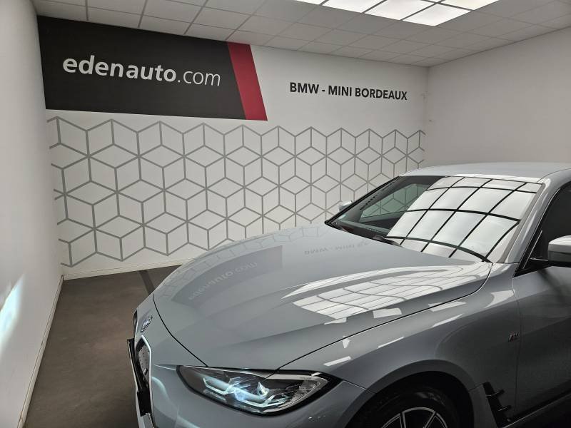 BMW i4 - Photo 9