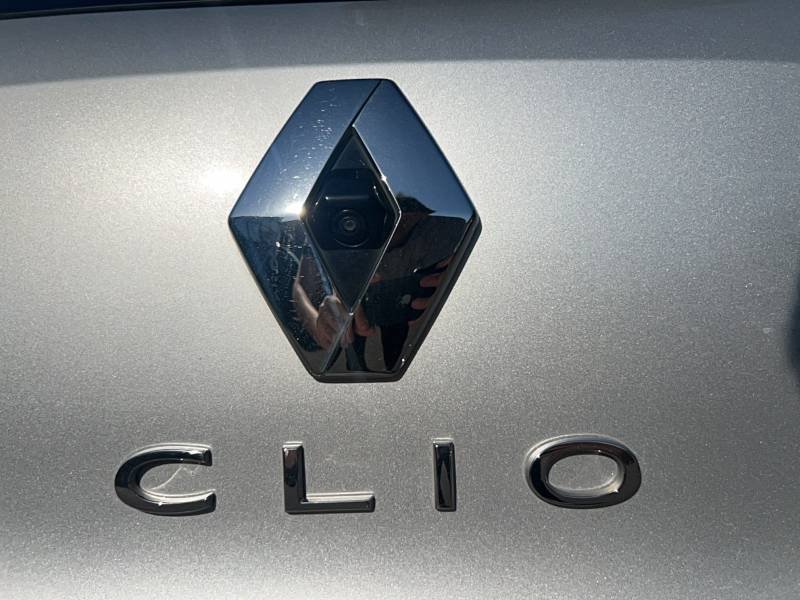Renault Clio - Photo 23