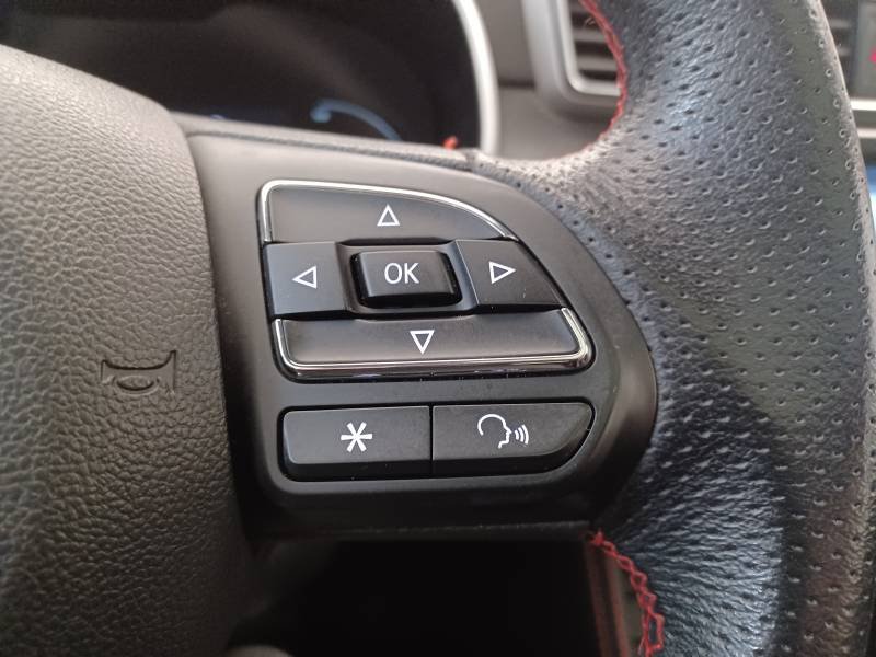 MG ZS - Photo 24