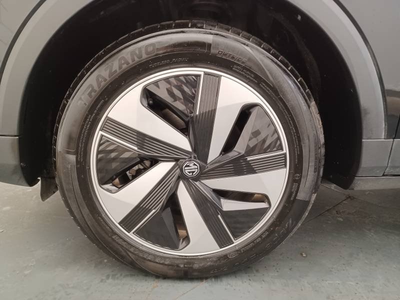 MG ZS - Photo 7
