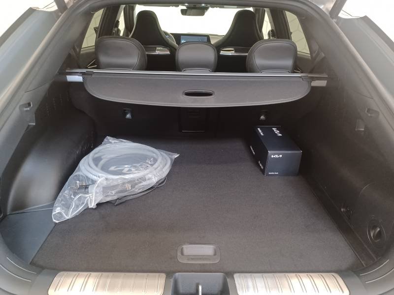 Kia EV6 - Photo 12