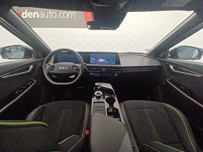 Kia EV6 - Photo 8
