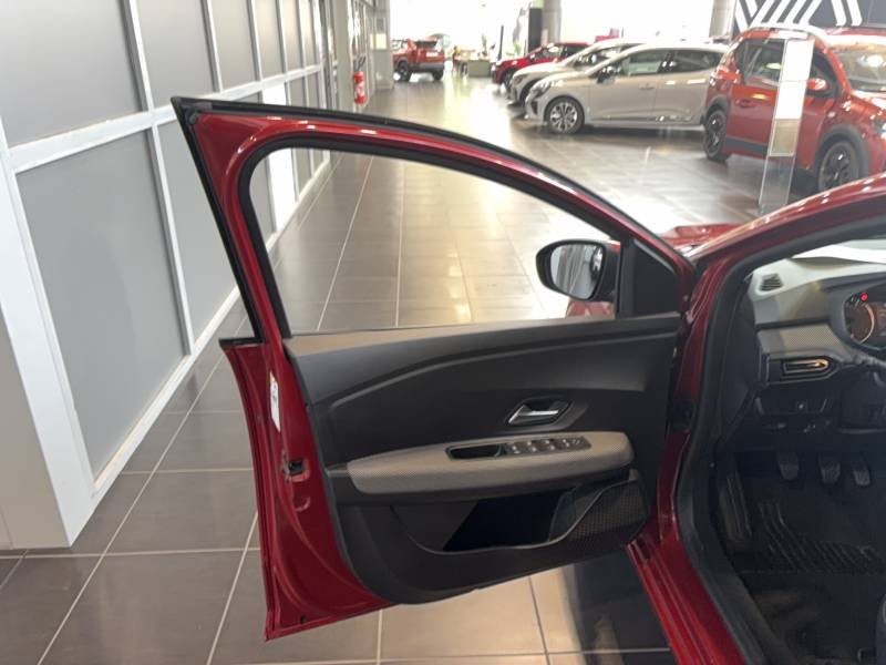 Dacia Sandero - Photo 13
