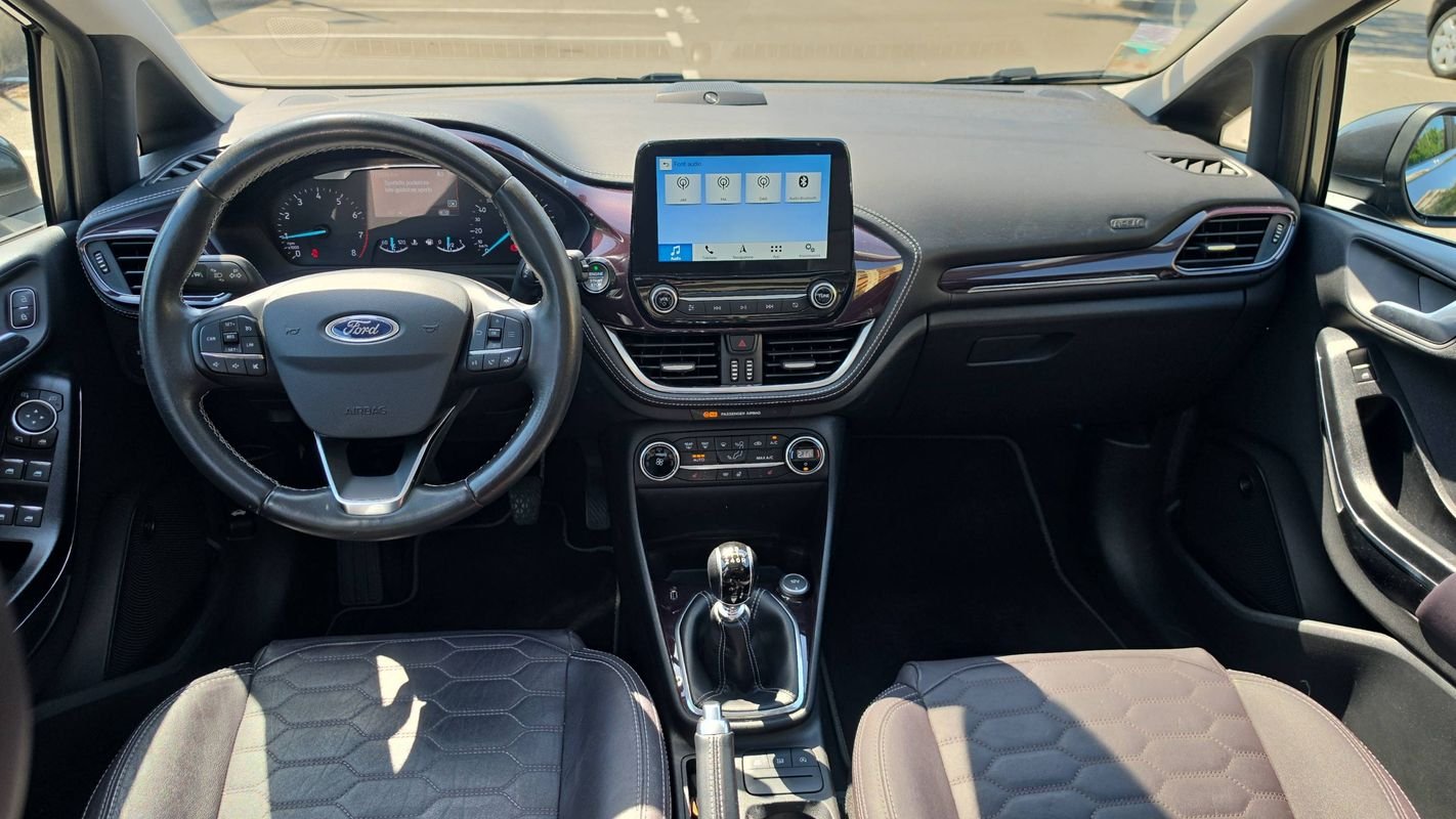 Ford Fiesta - Photo 11