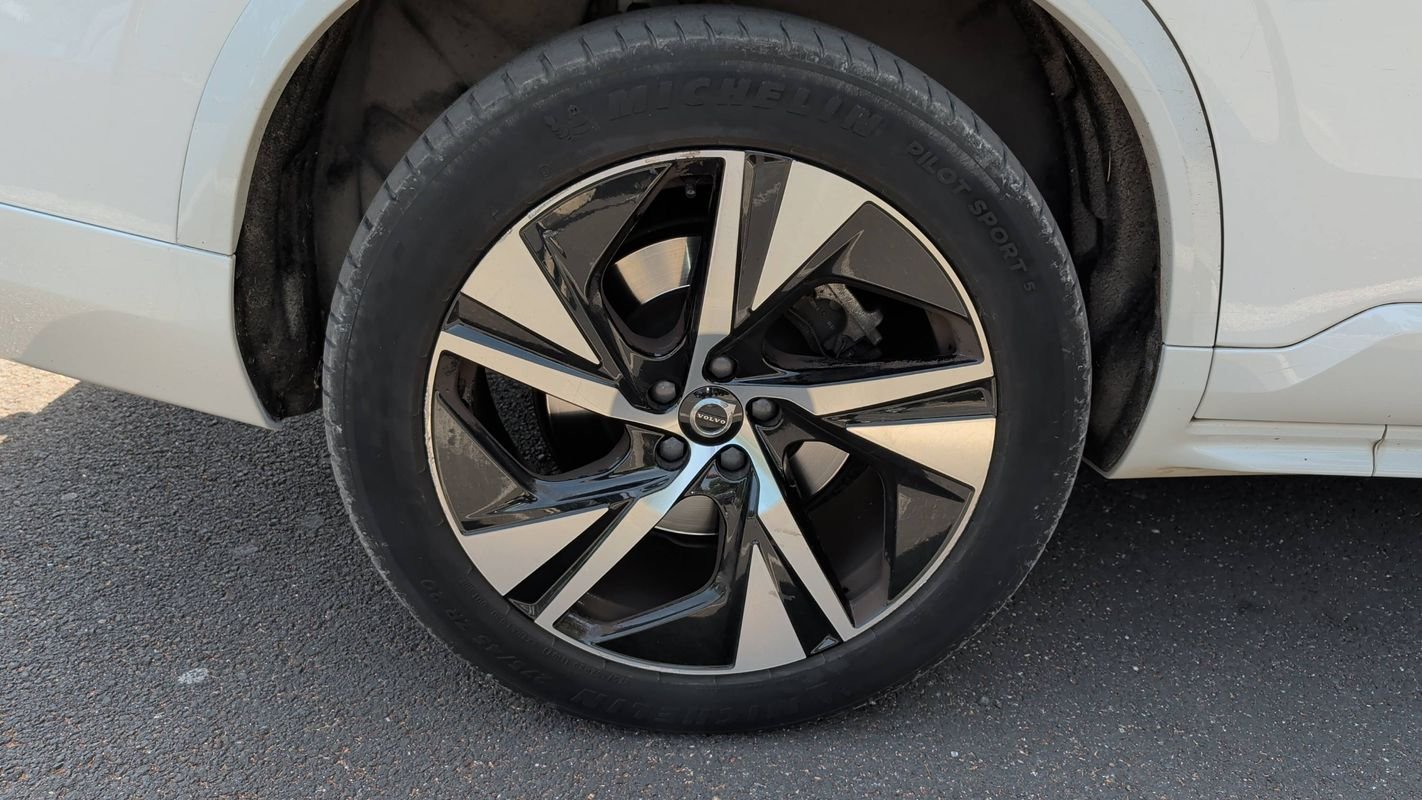 Volvo XC90 - Photo 16