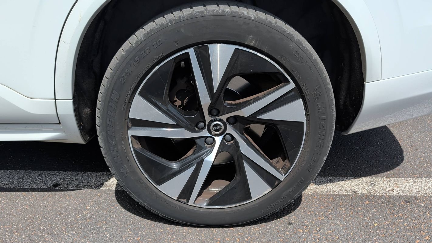 Volvo XC90 - Photo 19