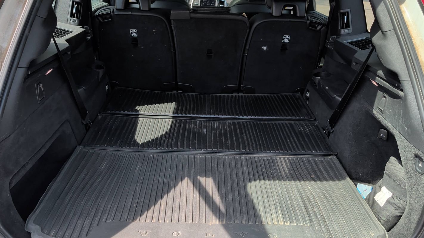 Volvo XC90 - Photo 25