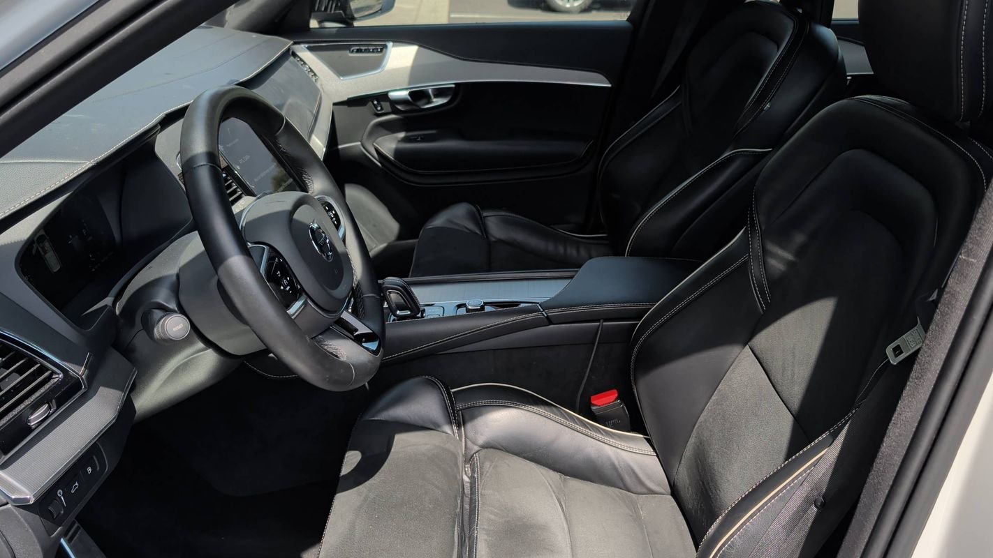 Volvo XC90 - Photo 27