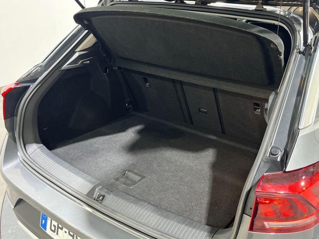 Volkswagen T-Roc - Photo 32