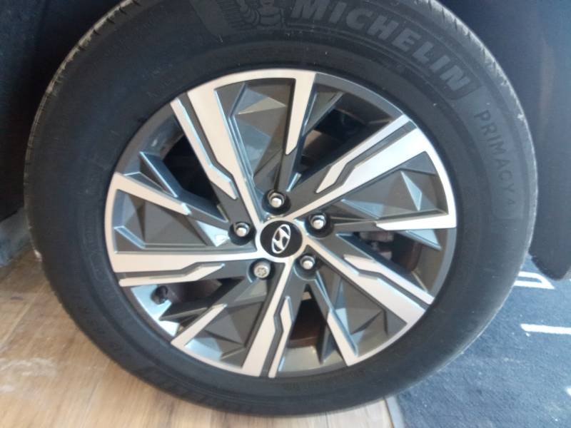 Hyundai Tucson - Photo 16