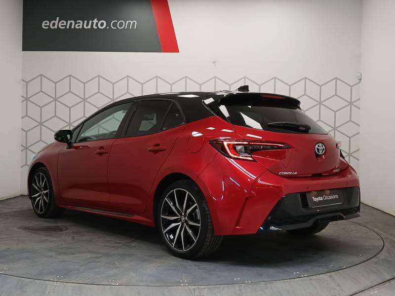 Toyota Corolla - Photo 3