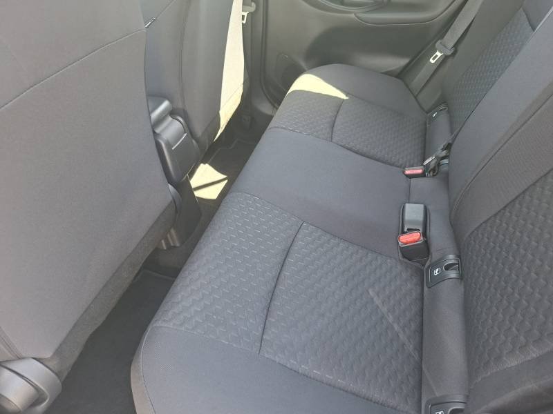Toyota Yaris - Photo 13