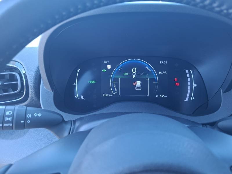 Toyota Yaris - Photo 6