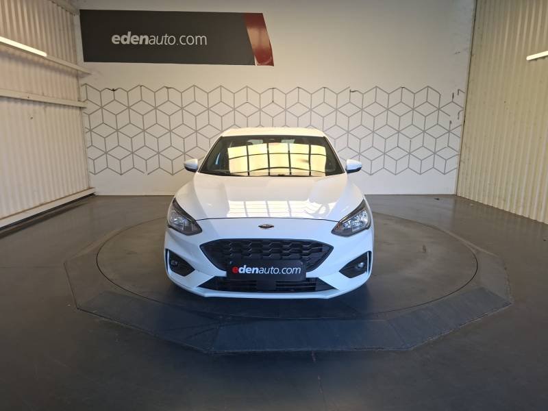 Ford Focus - Photo 2