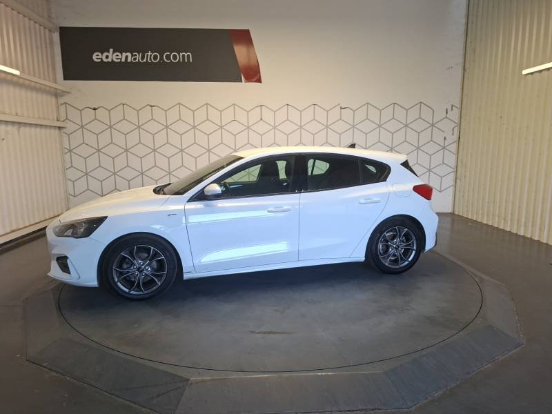 Ford Focus - Photo 3