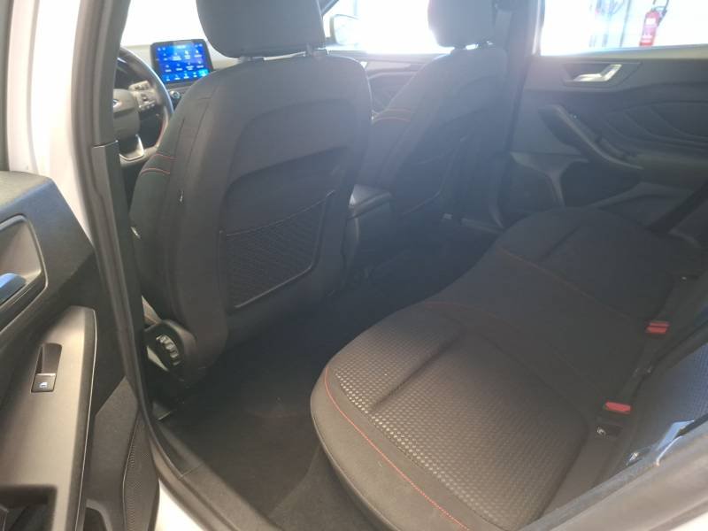 Ford Focus - Photo 35